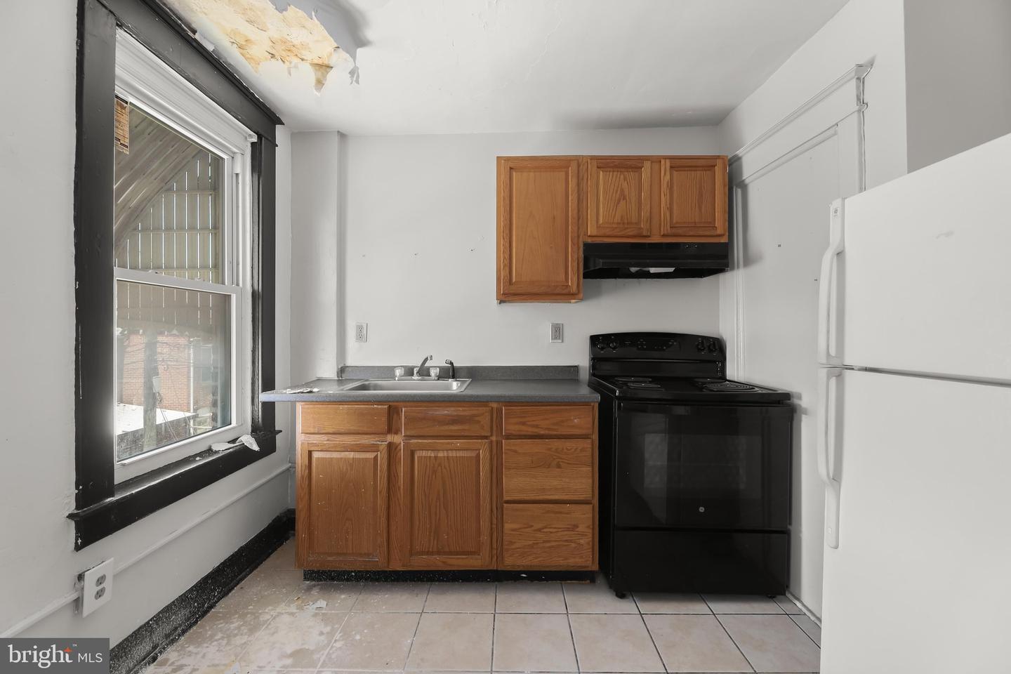 808 Ponca St Property Photo 16