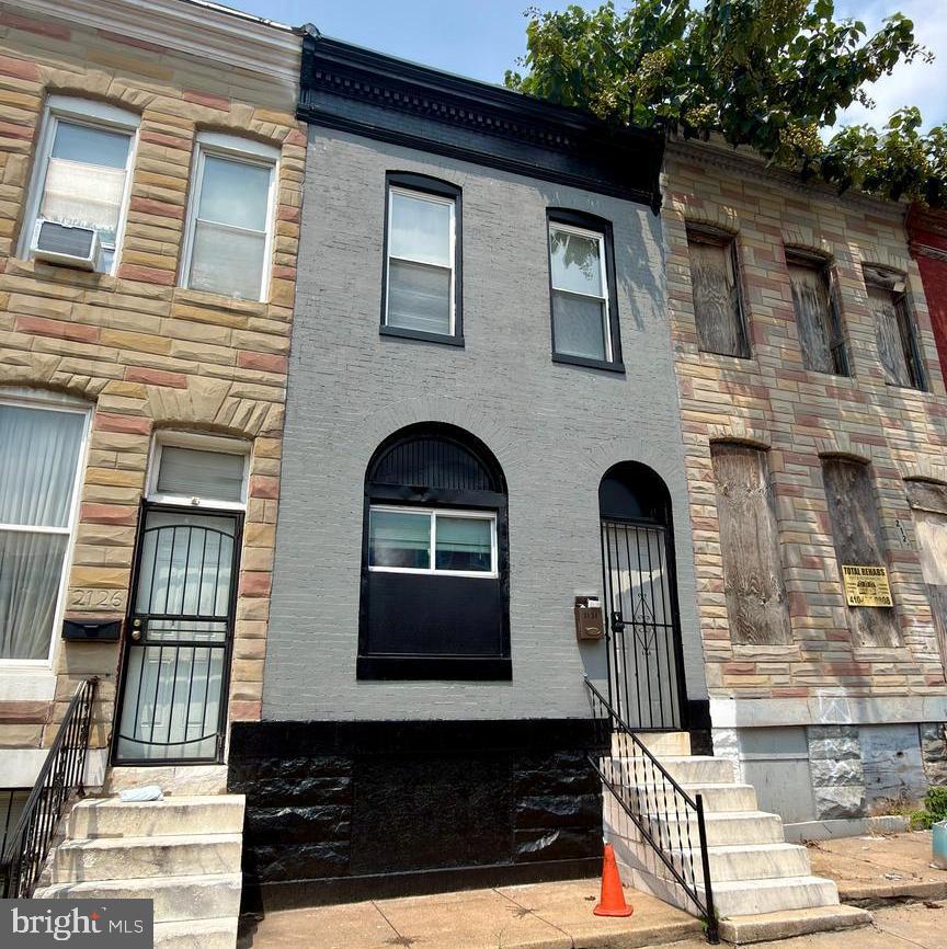 2124 Hollins St Property Photo 1