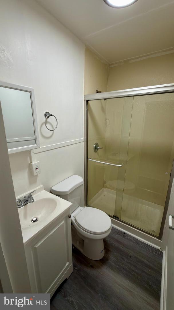 2124 Hollins St Property Photo 2