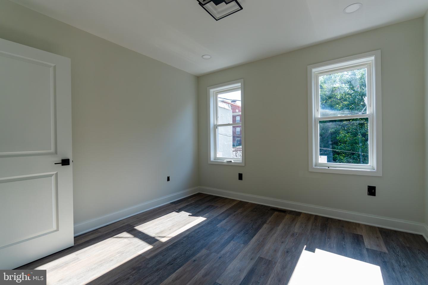 302 Gilmor St Property Photo 17