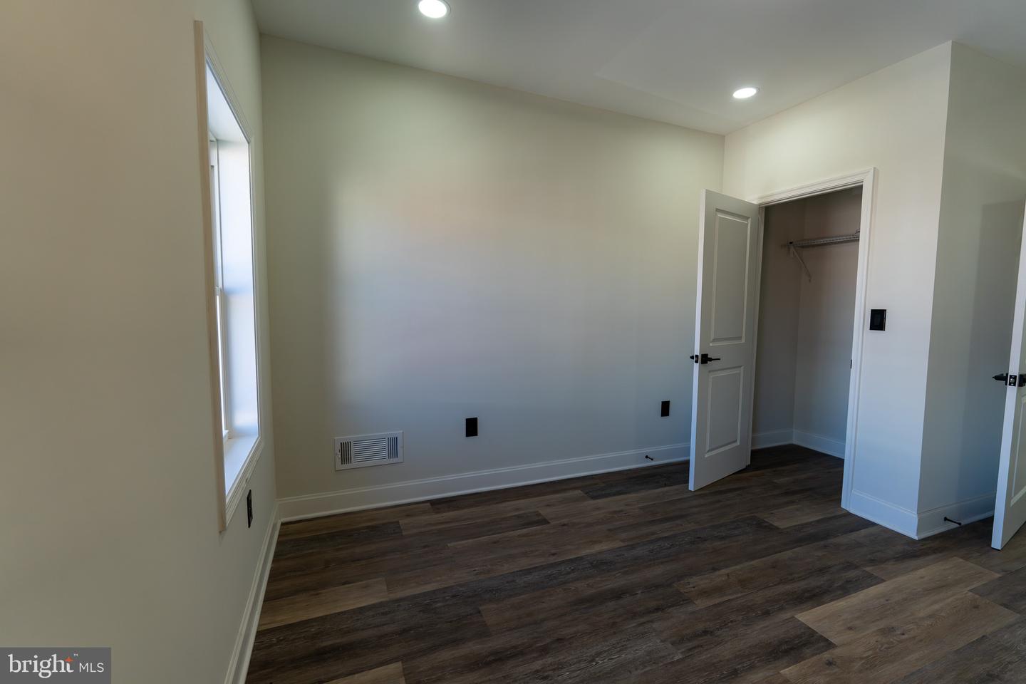 302 Gilmor St Property Photo 22