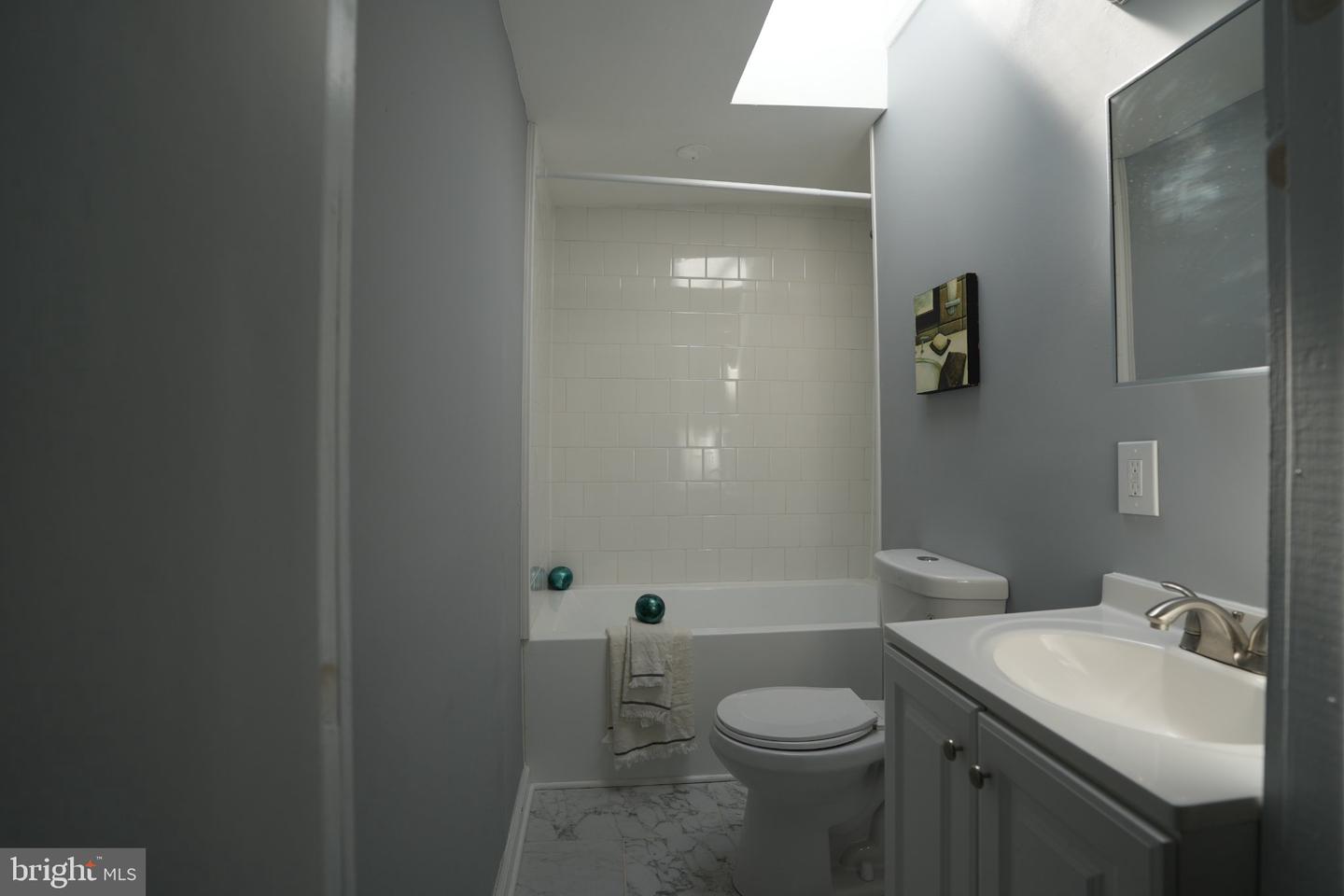 1603 E Lanvale St Property Photo 4