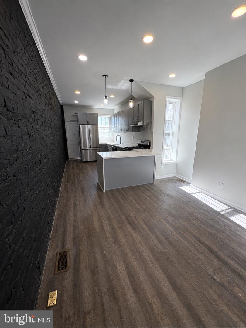 1402 Aisquith St Property Photo 5