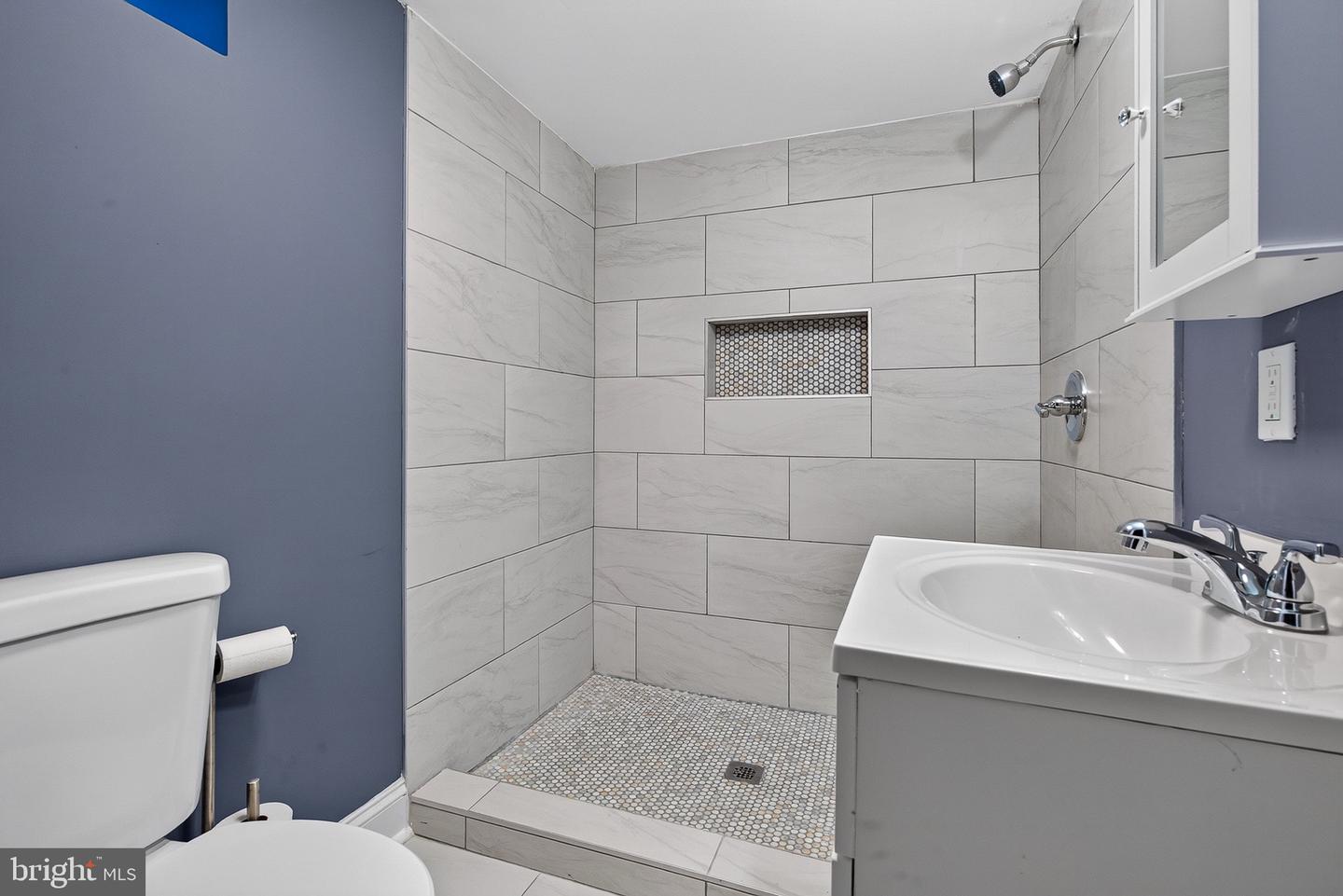 5605 Highgate Dr Property Photo 29