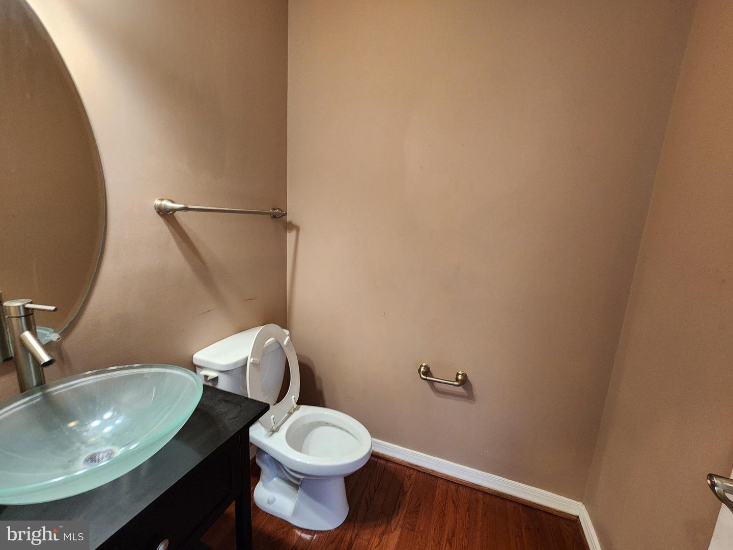 506 N Chester St Property Photo 7