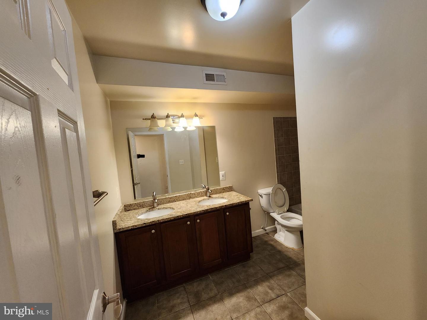 506 N Chester St Property Photo 36