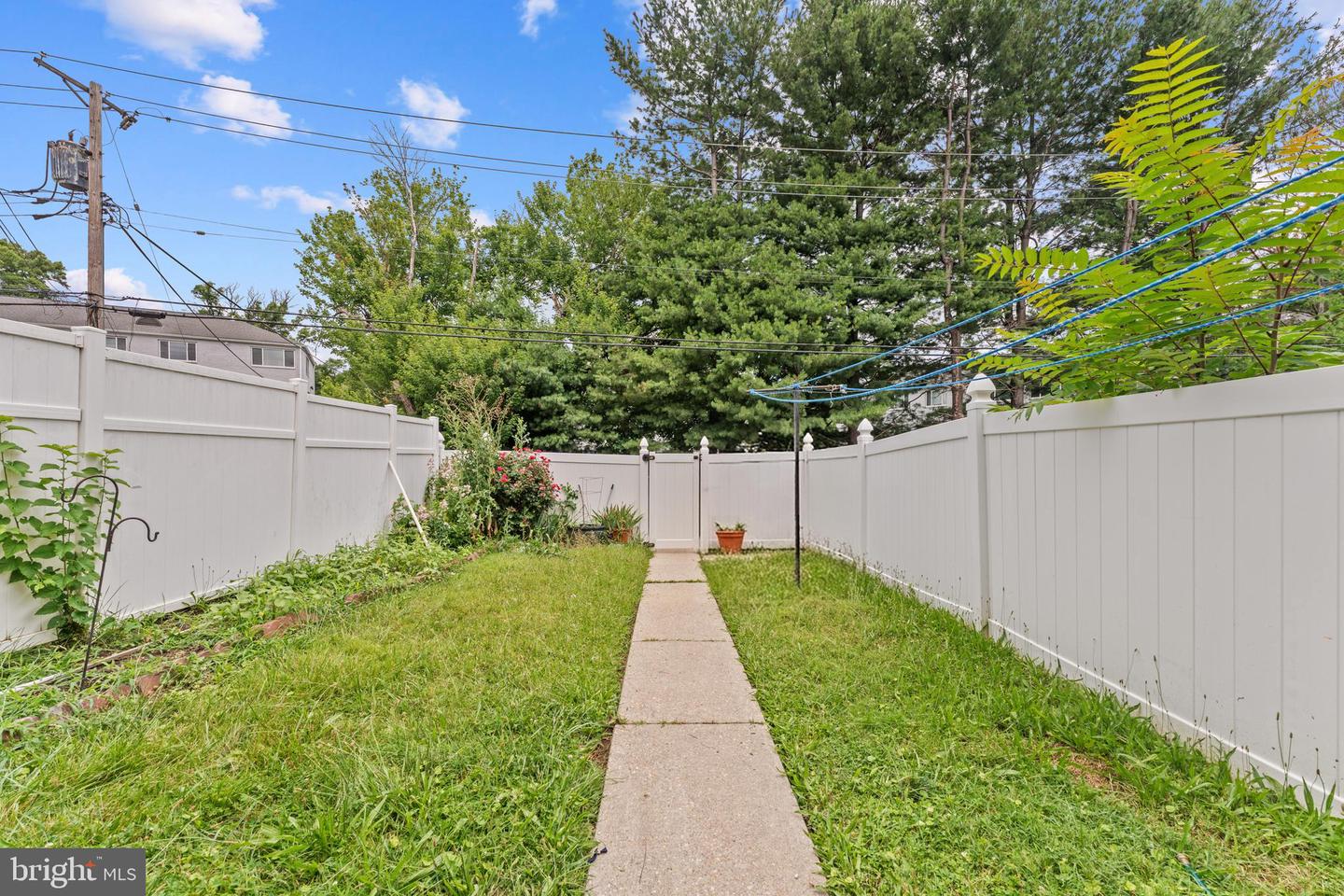 1538 Wadsworth Way Property Photo 23