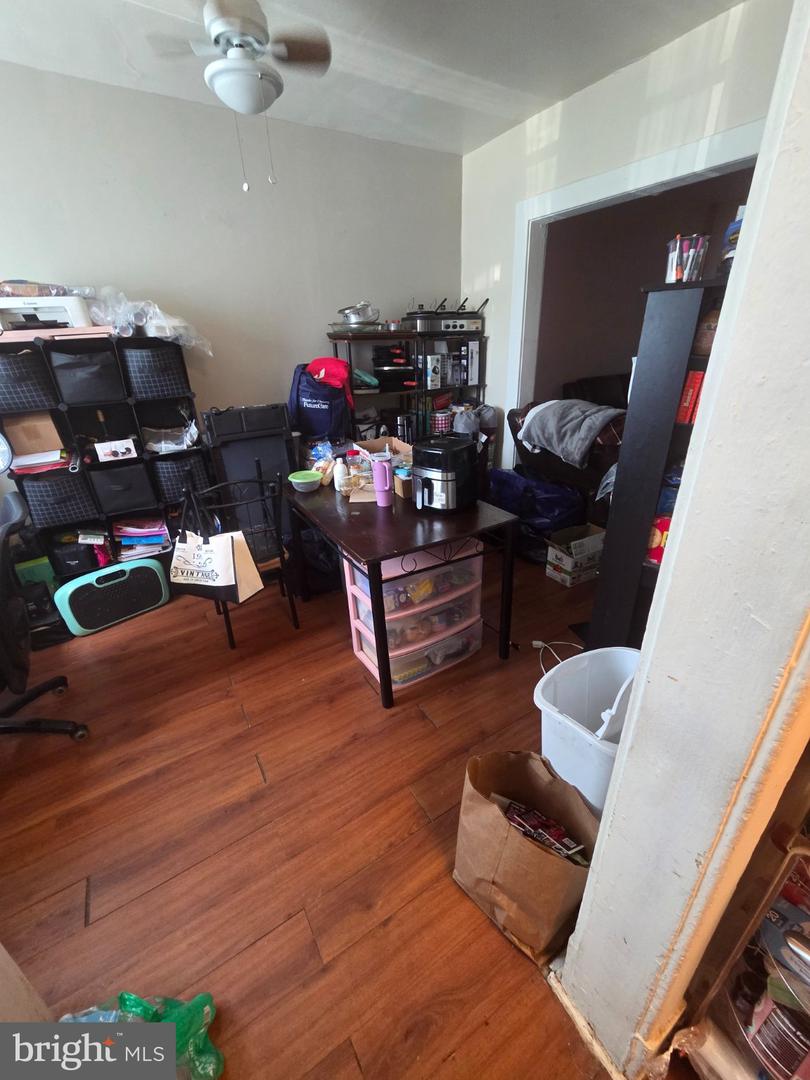 3621 Garrison Ave W Property Photo 4
