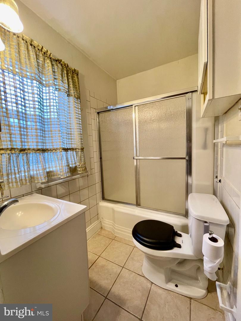 2914 Clearview Ave #1 Property Photo 8