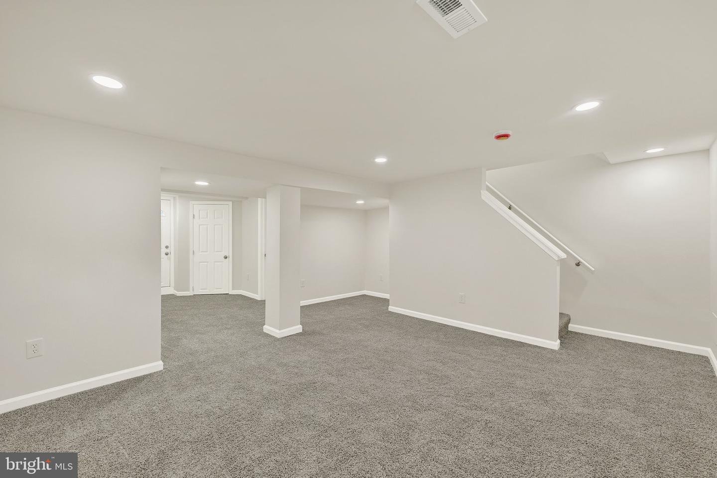 5829 The Alameda Property Photo 21