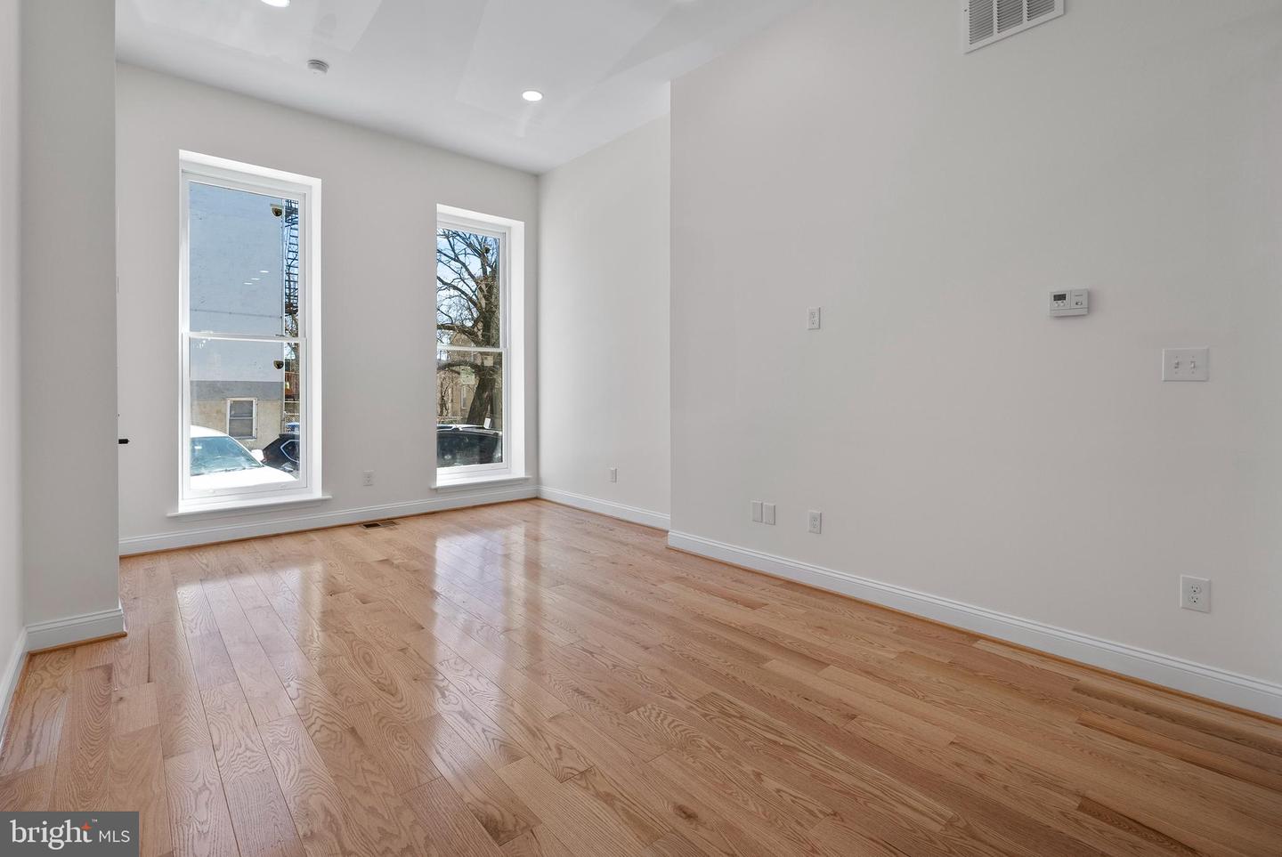 636 N Carrollton Ave #b Property Photo 8