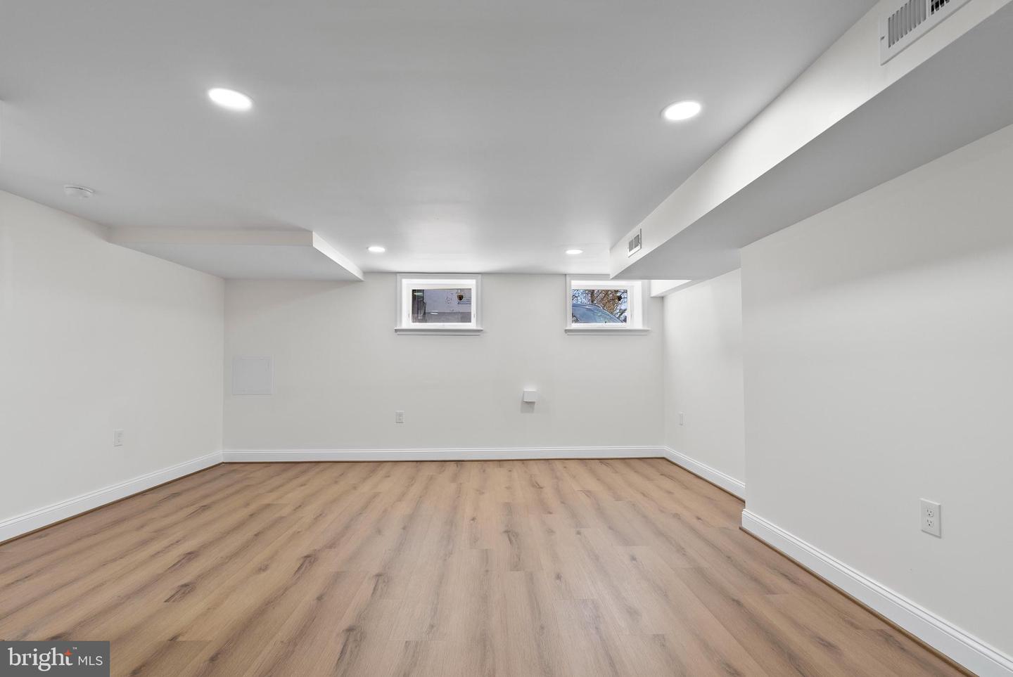 636 N Carrollton Ave #b Property Photo 15
