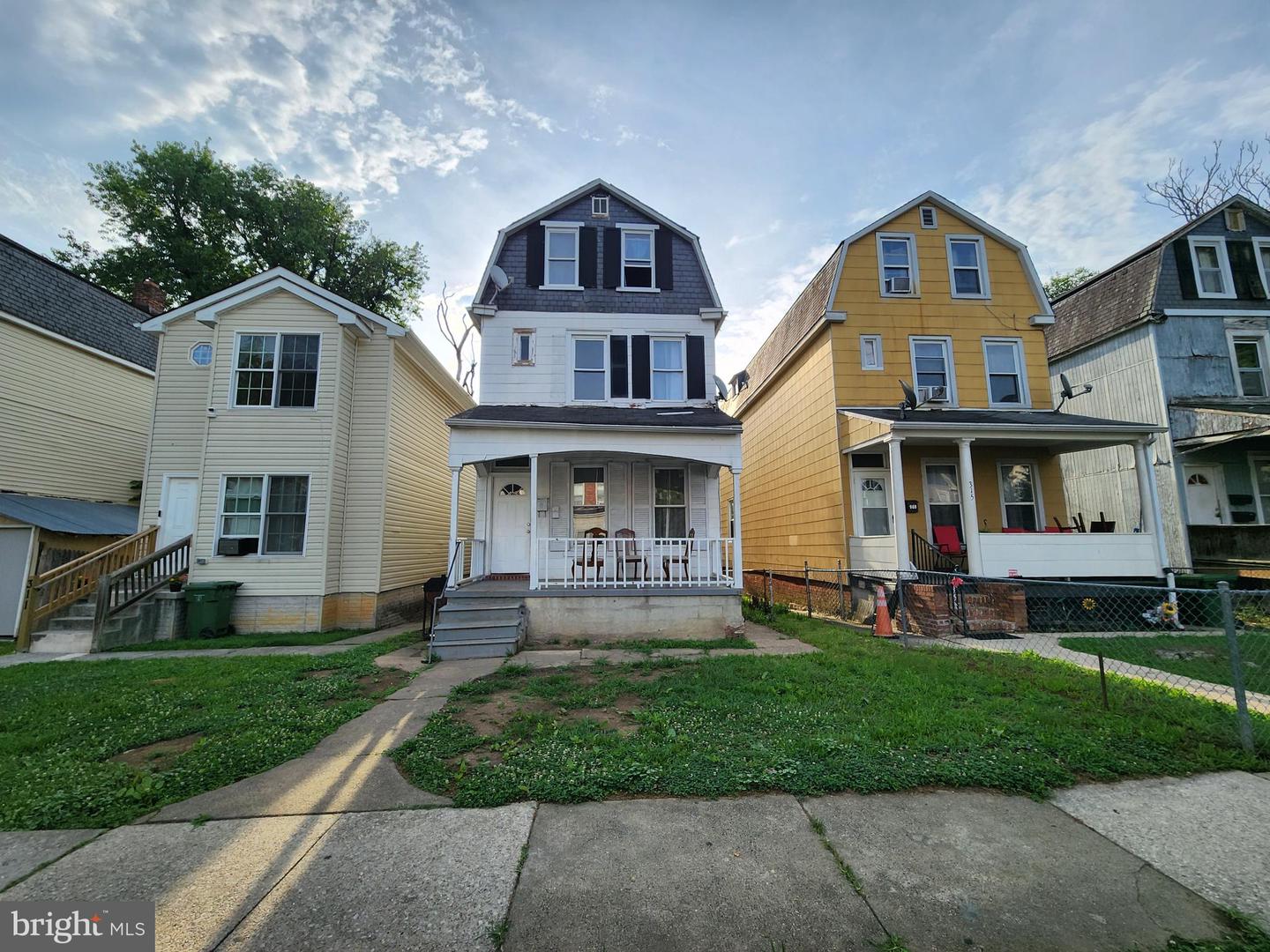313 S Augusta Ave Property Photo 1