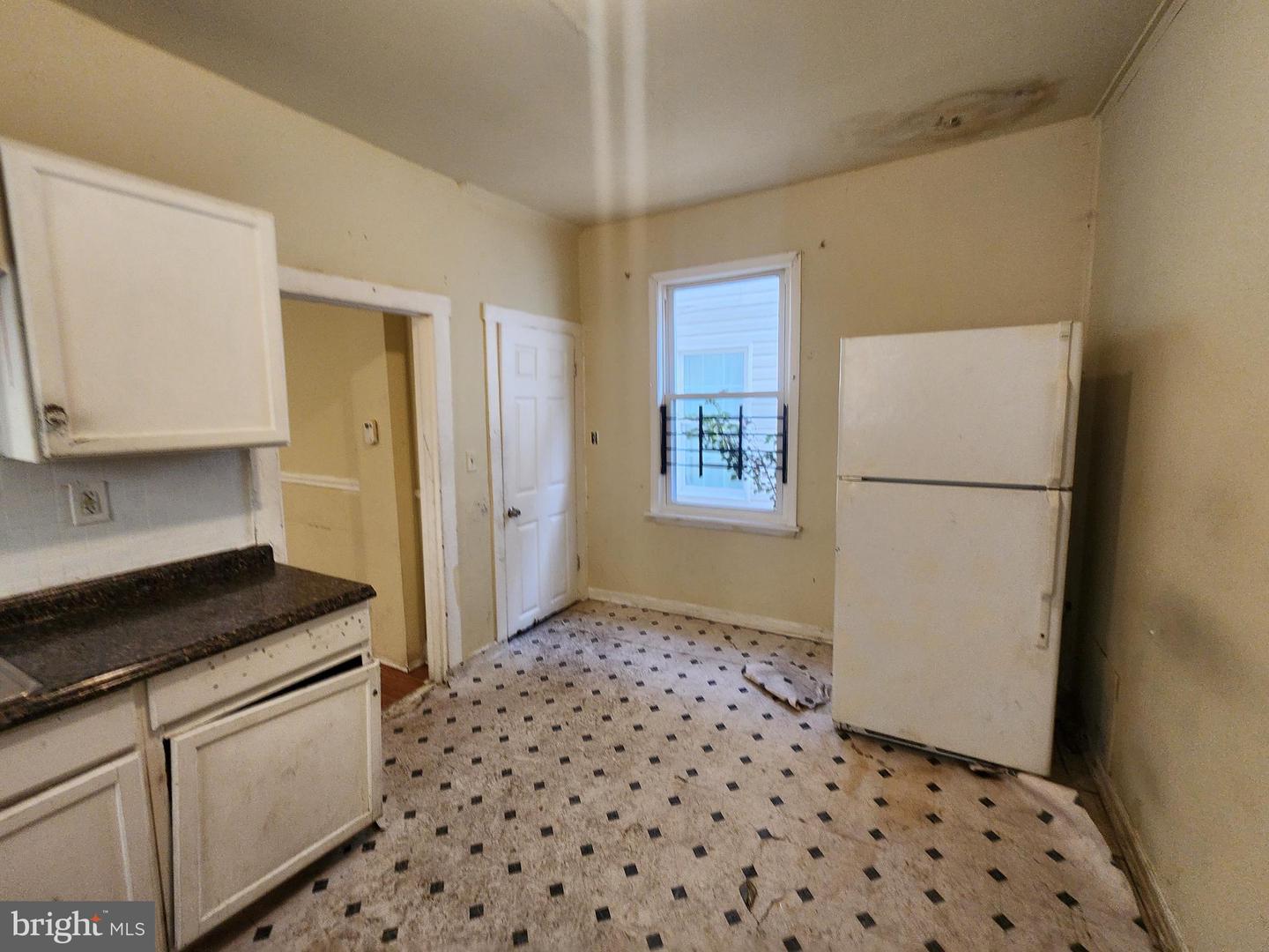 313 S Augusta Ave Property Photo 14