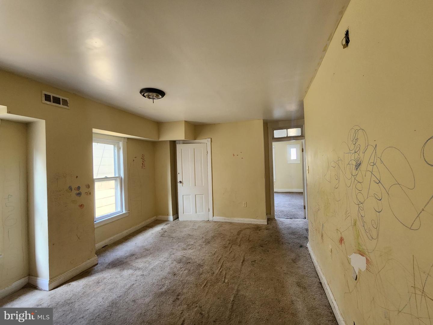 313 S Augusta Ave Property Photo 23