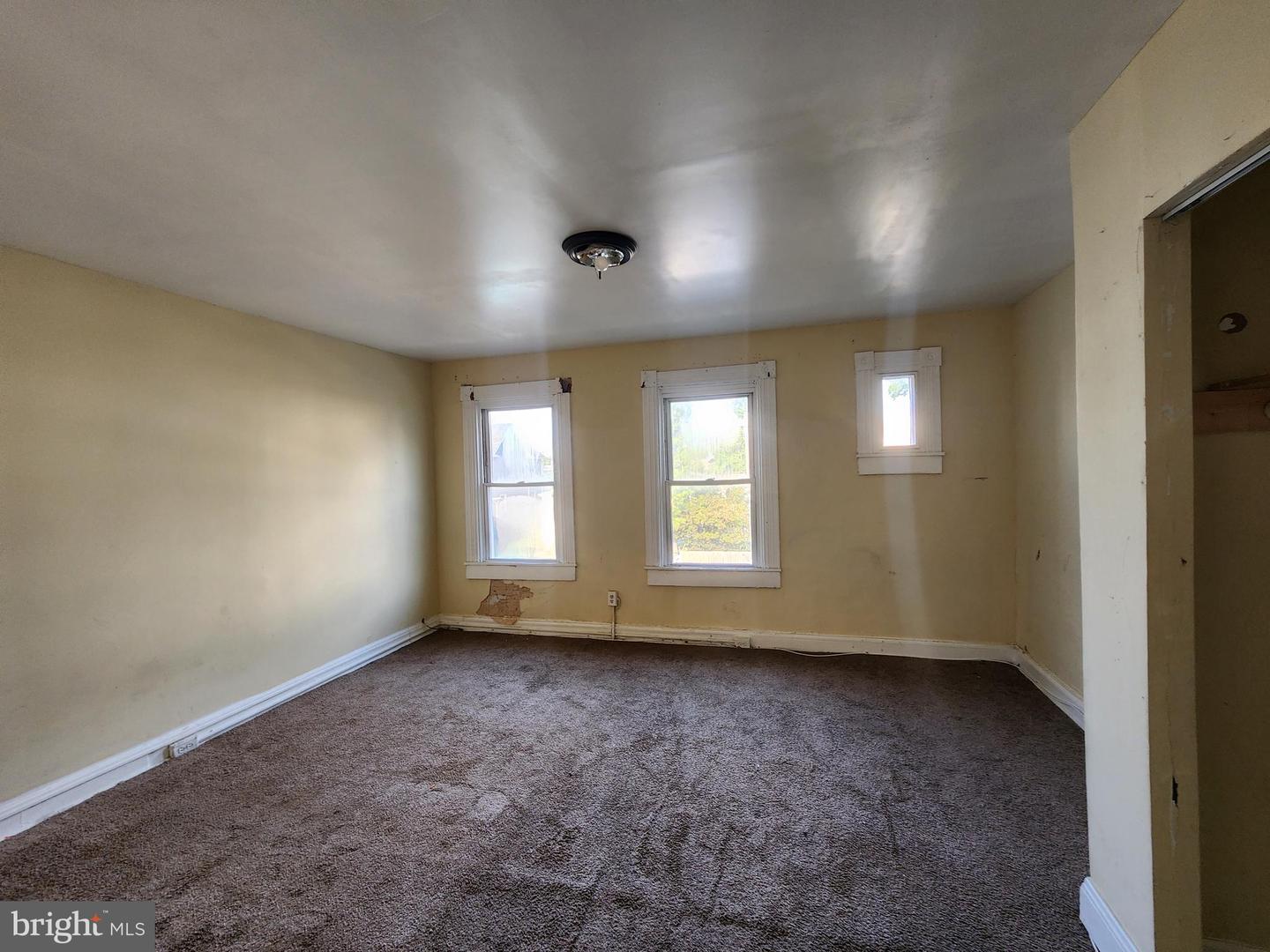 313 S Augusta Ave Property Photo 28