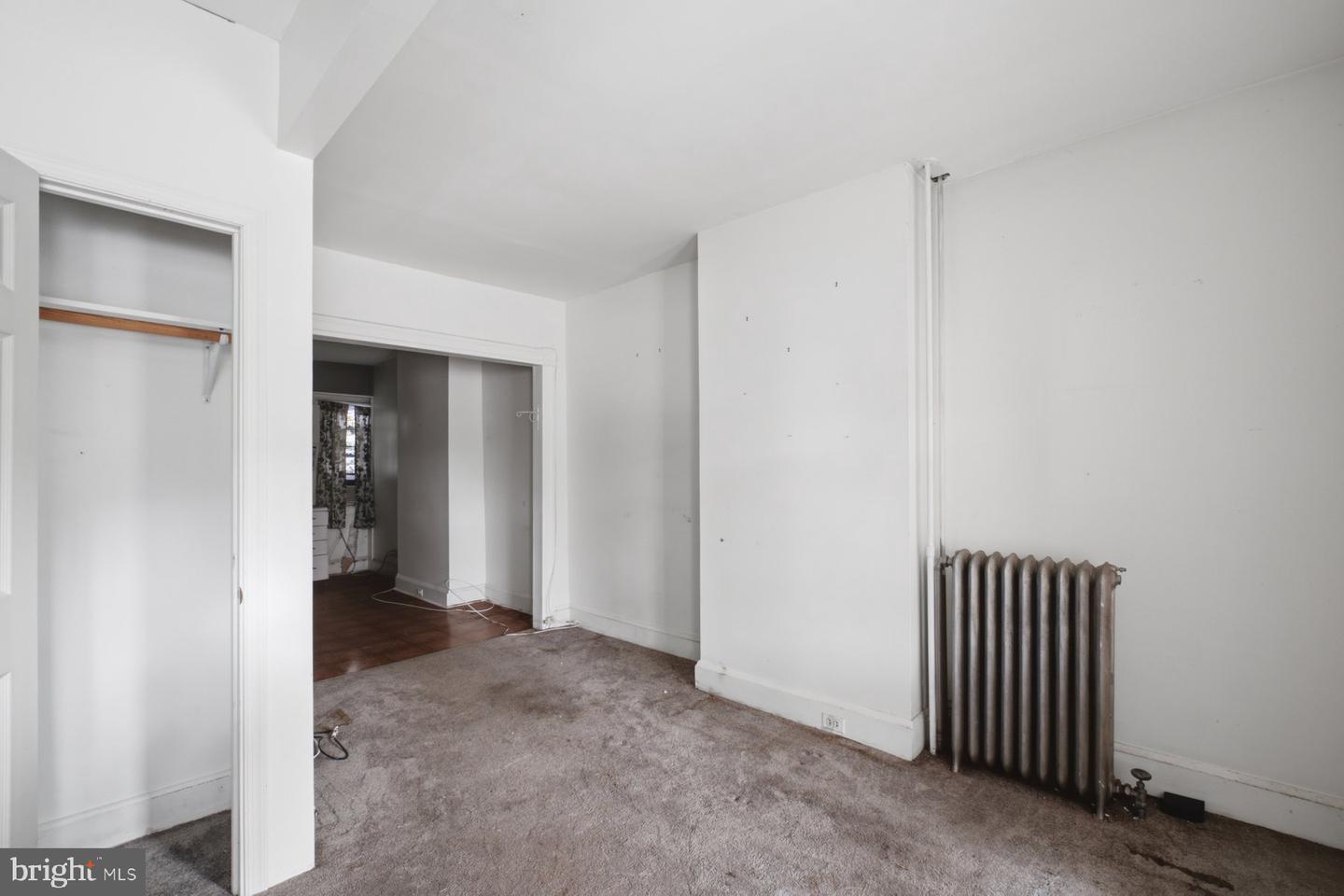 3310 Chestnut Ave Property Photo 4