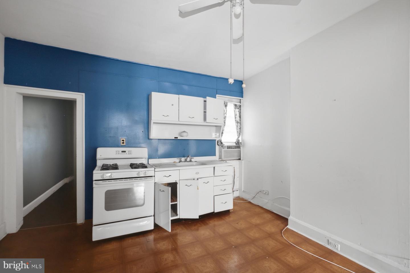 3310 Chestnut Ave Property Photo 6