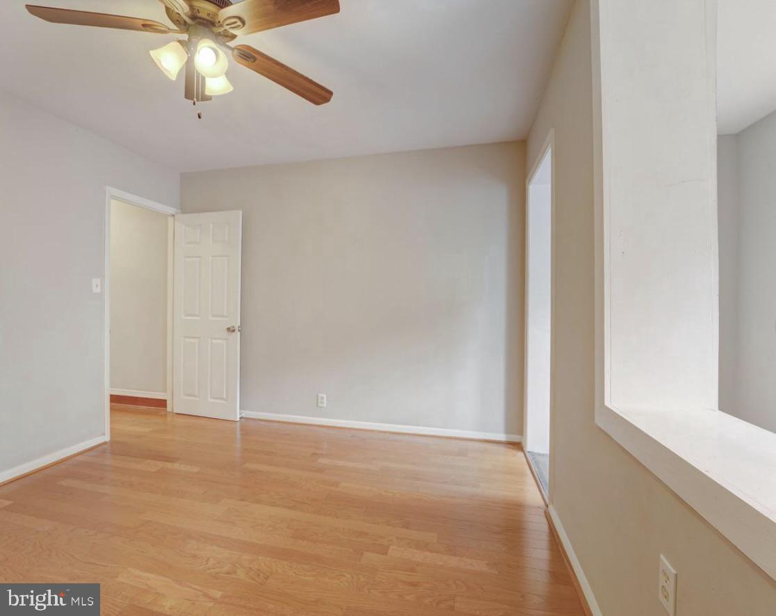 3129 Fleet St Property Photo 8