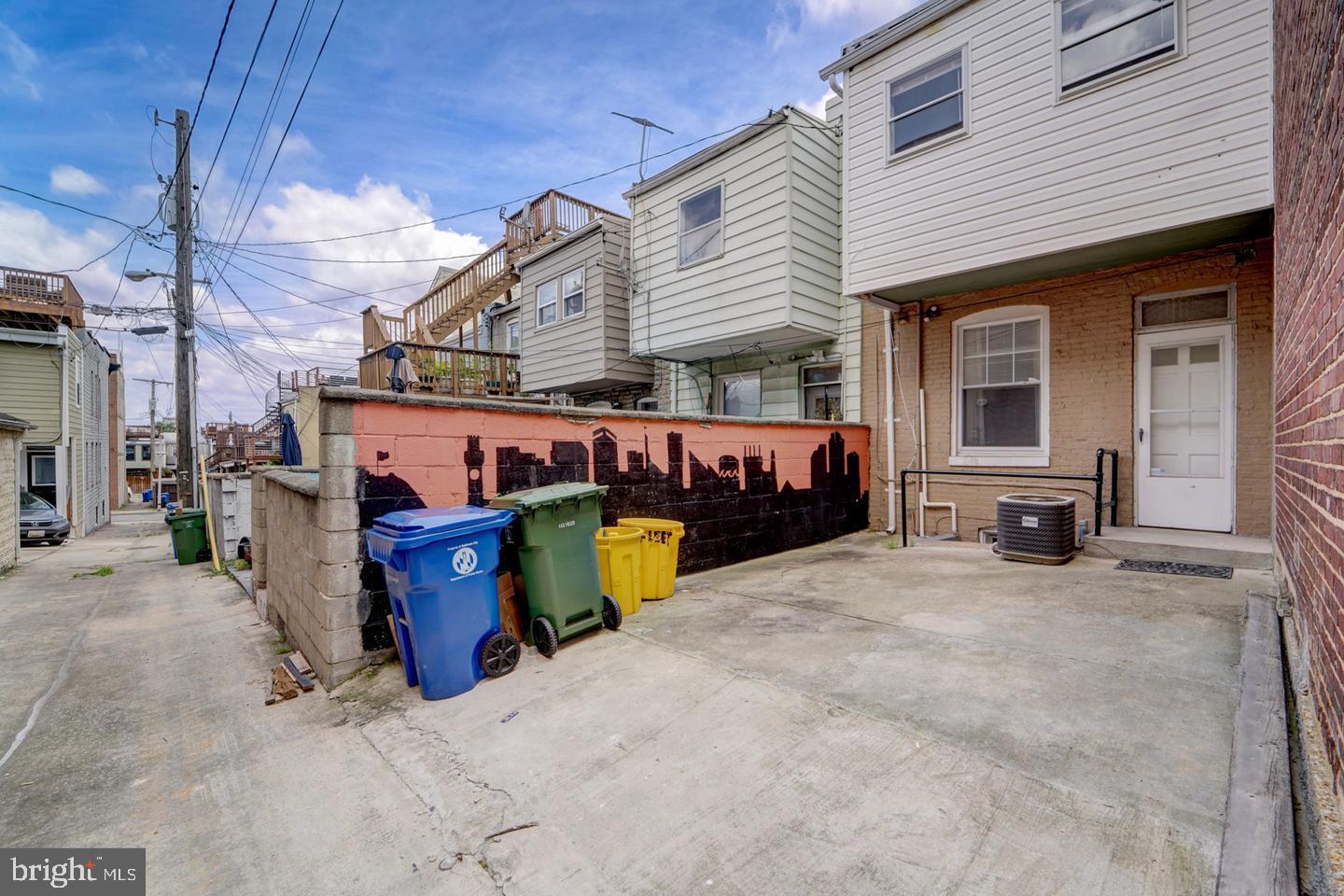 3129 Fleet St Property Photo 21