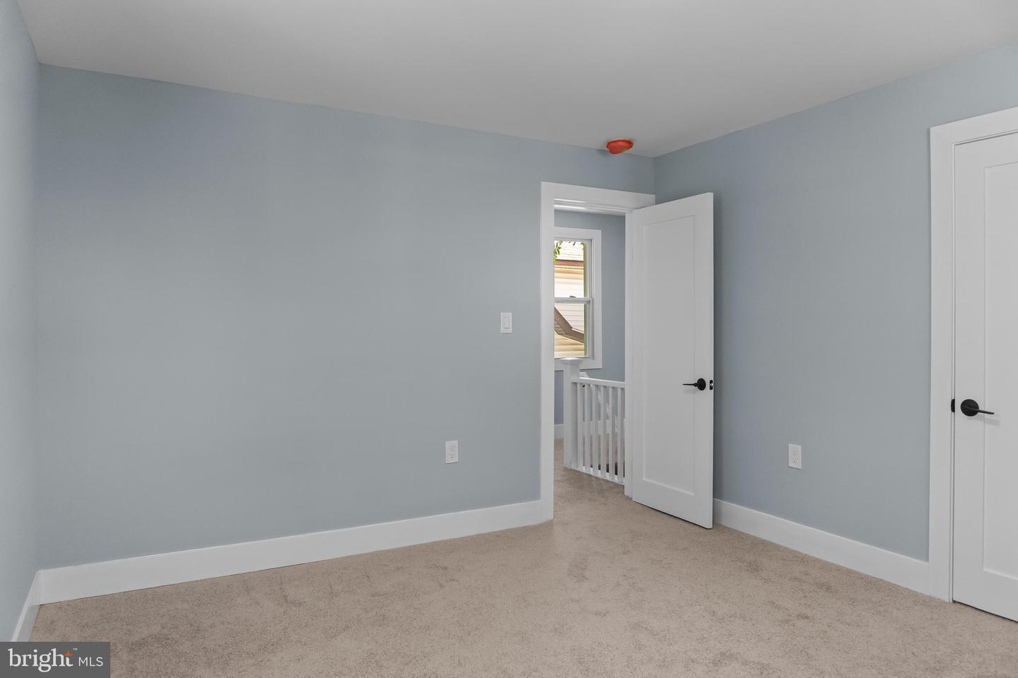 5501 Craig Ave Property Photo 28