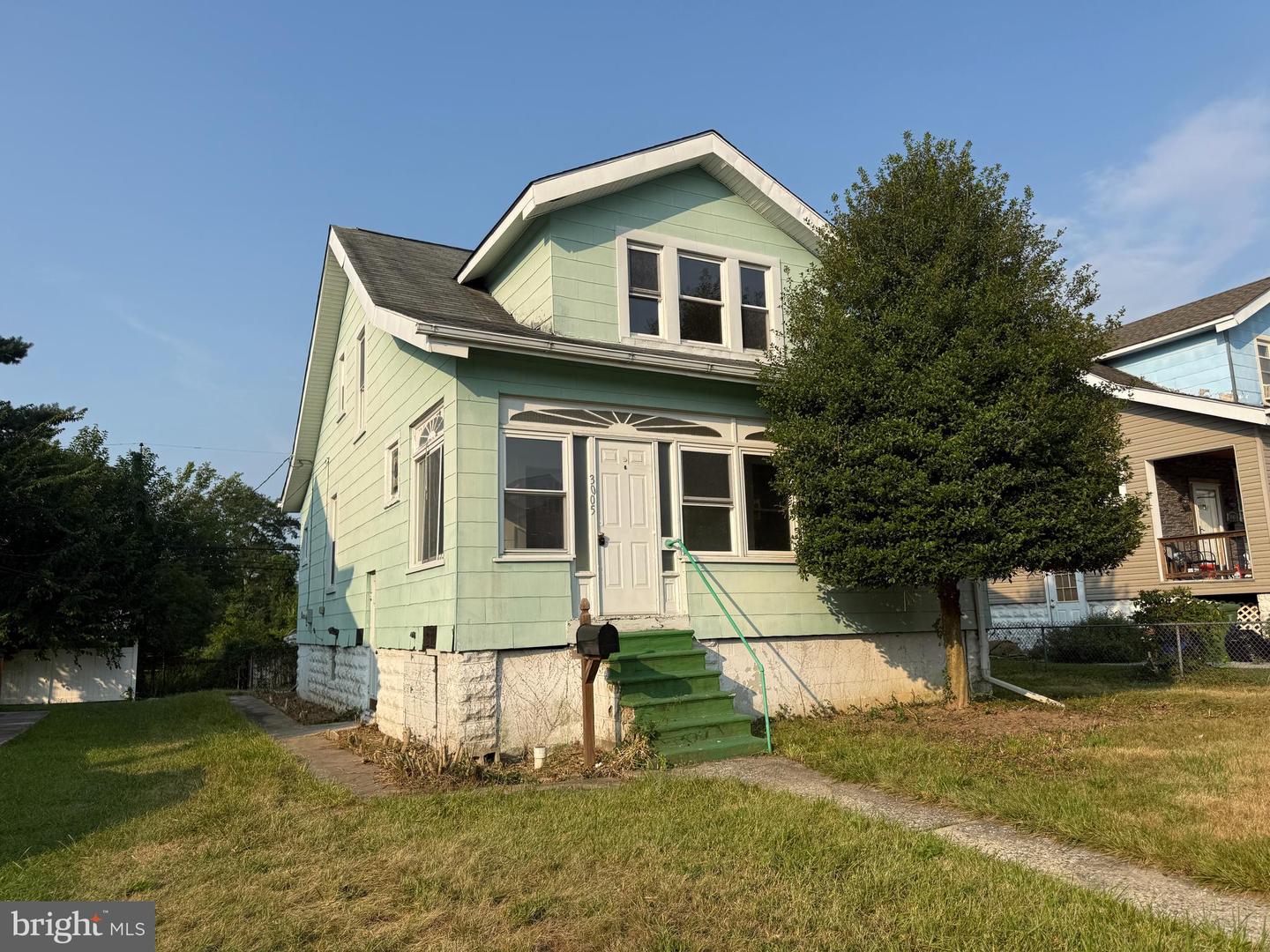 3005 Harview Ave Property Photo 1