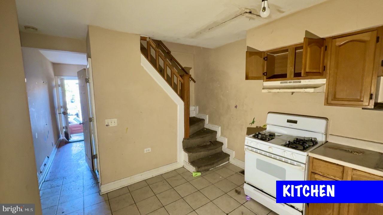 104 5th 1/2 St Property Photo 2
