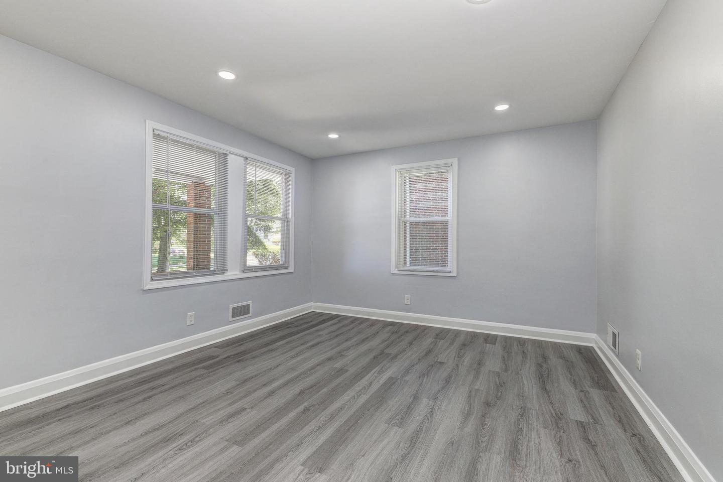 5802 Bland Ave Property Photo 5