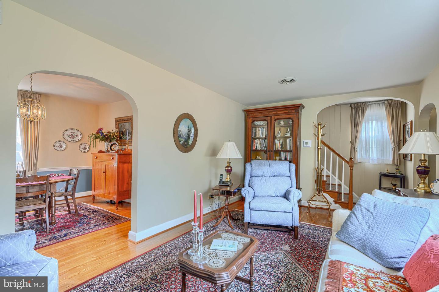 6012 Winthrope Ave Property Photo 11