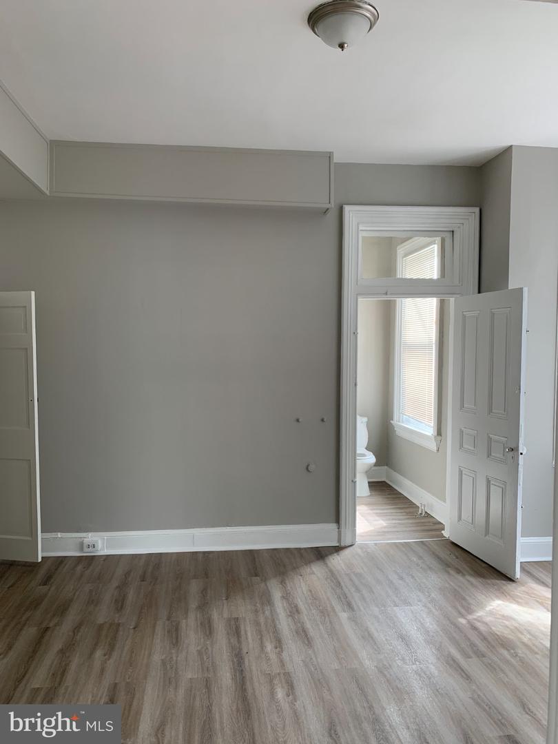 1701 Bolton St Property Photo 29