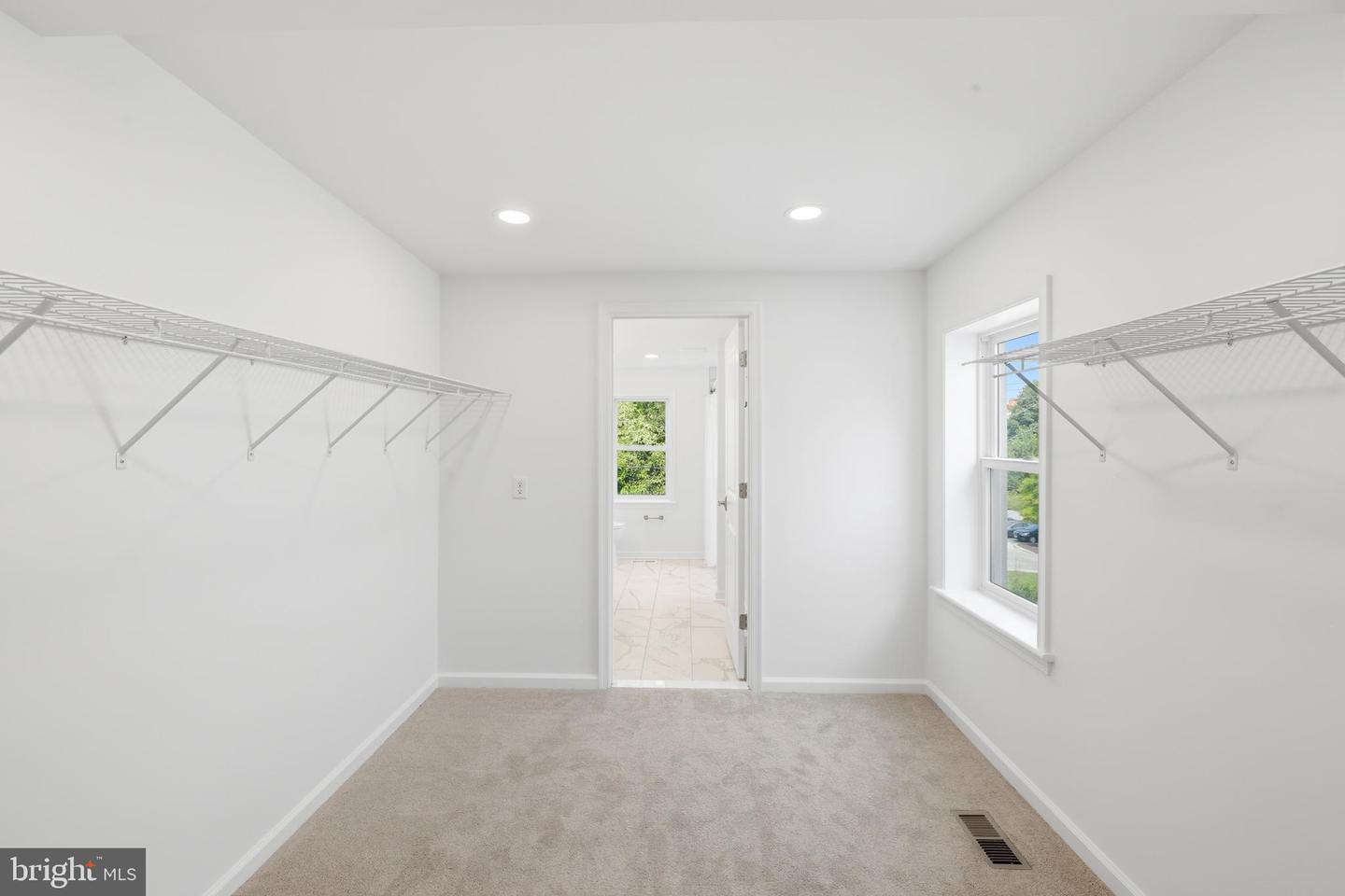 1314 Homewood Ave Property Photo 16