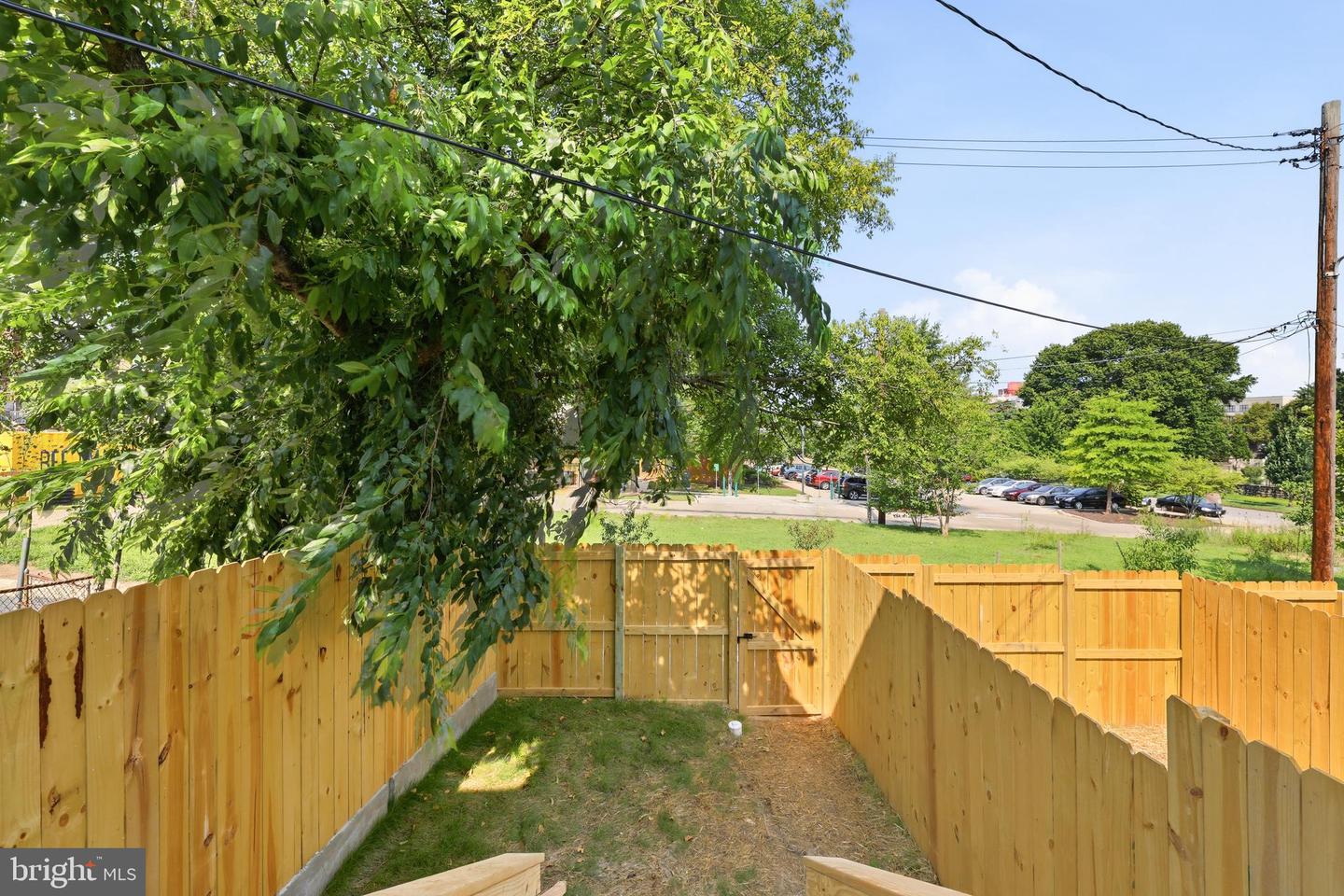 1314 Homewood Ave Property Photo 25