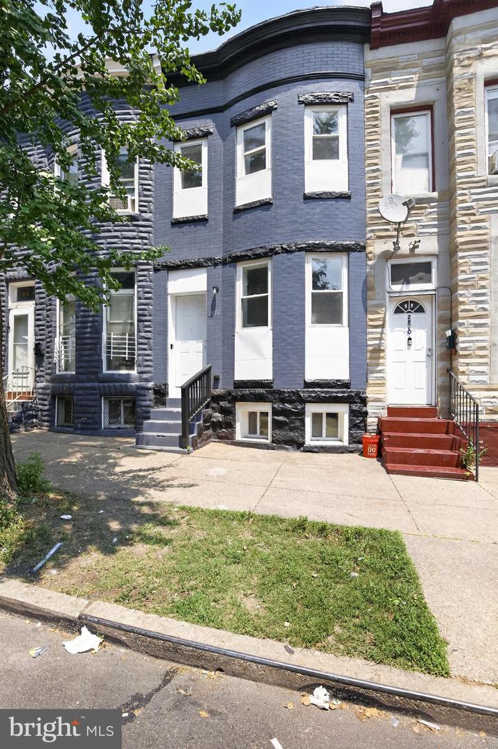 2877 WOODBROOK AVE Property Photo 1