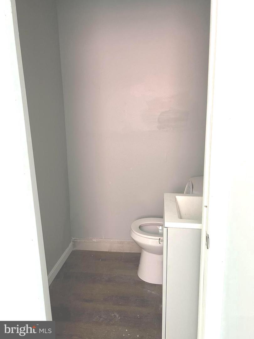 5020 Belair Rd #1st Floor Property Photo 7