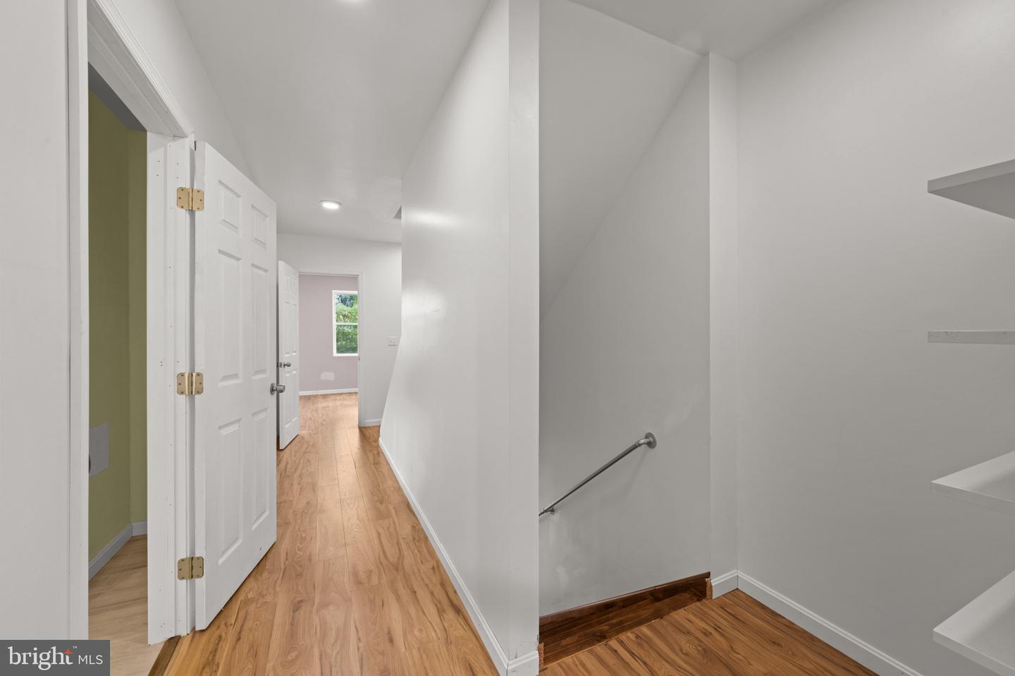 1826 Bank St Property Photo 23
