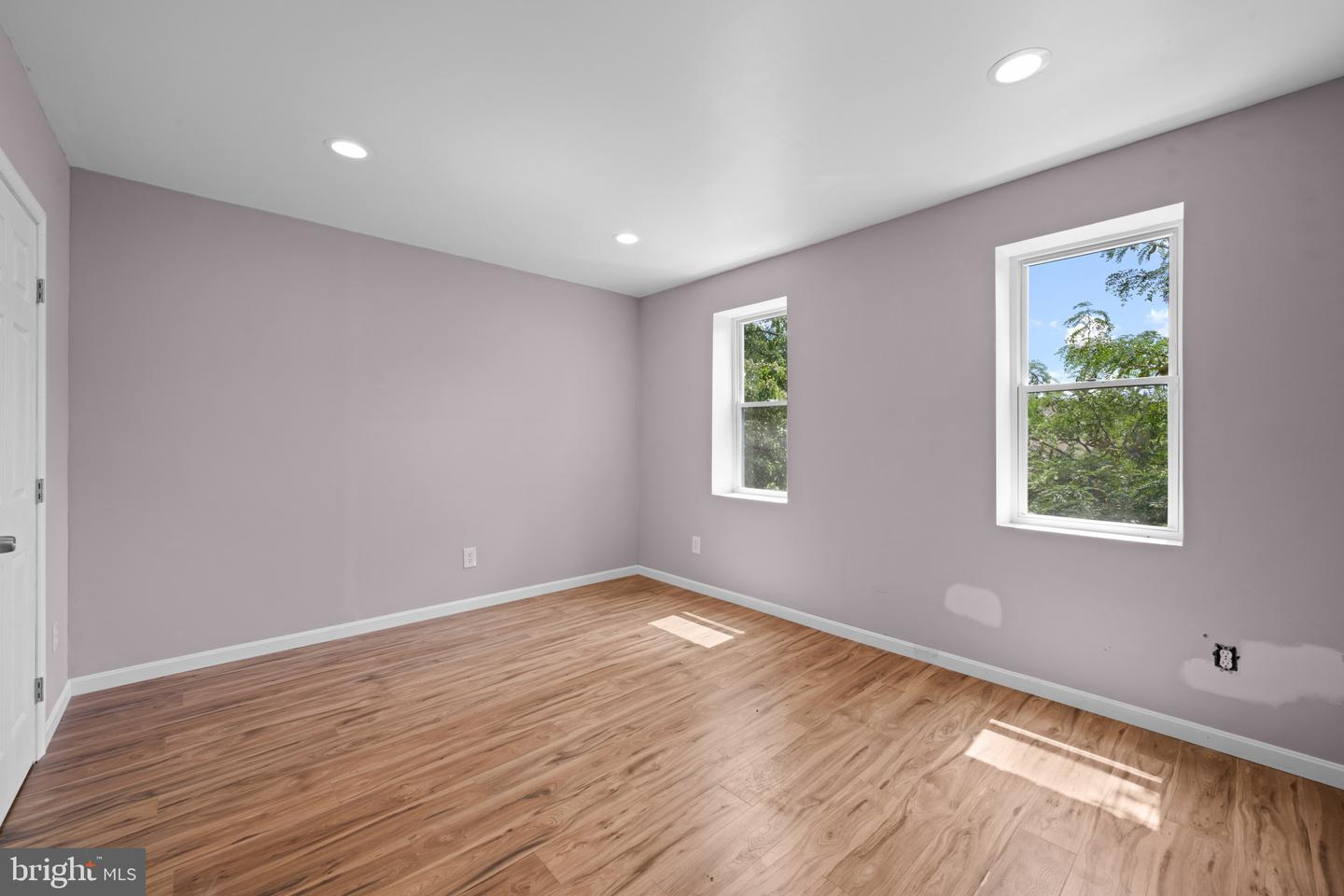 1826 Bank St Property Photo 28