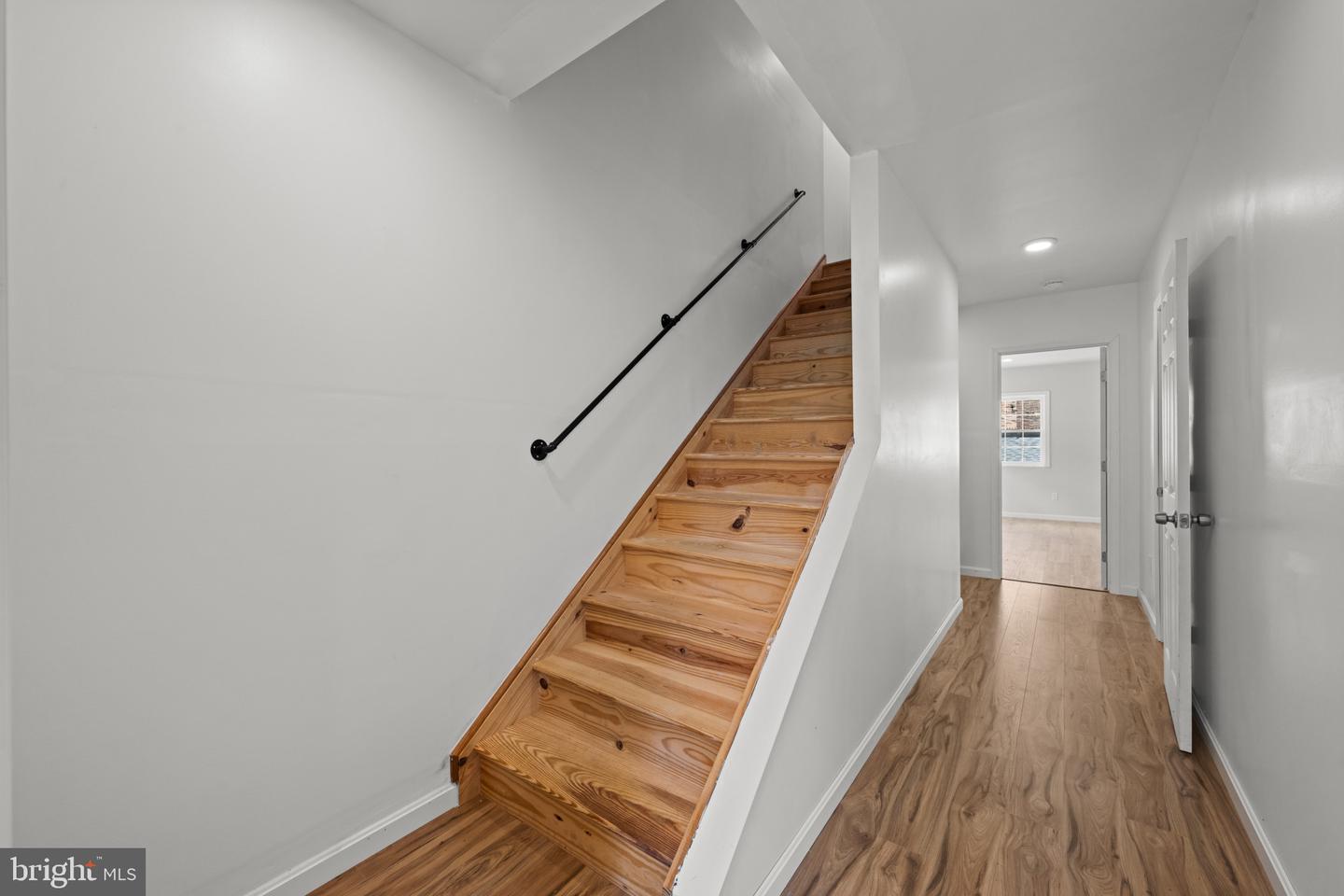 1826 Bank St Property Photo 31