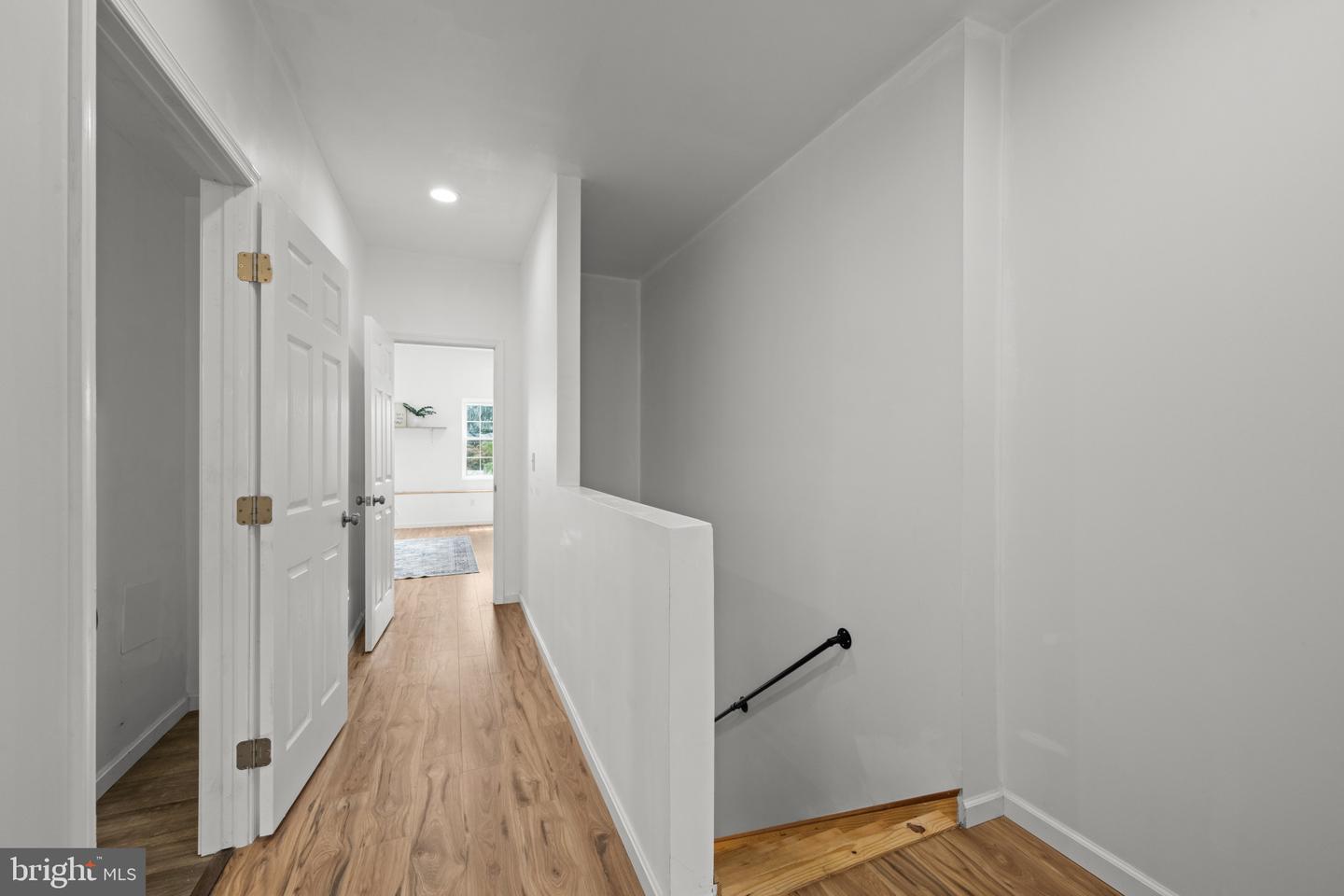 1826 Bank St Property Photo 32