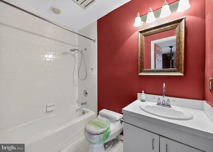 2515 Boston St #403 Property Photo 22