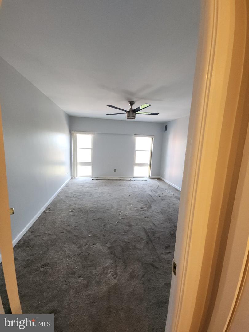 3601 Clarks Ln #516 Property Photo 12