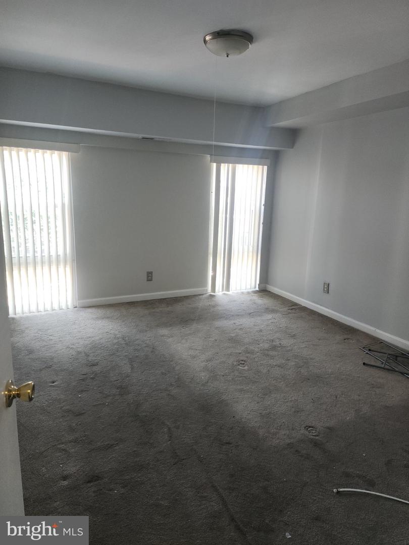 3601 Clarks Ln #516 Property Photo 14
