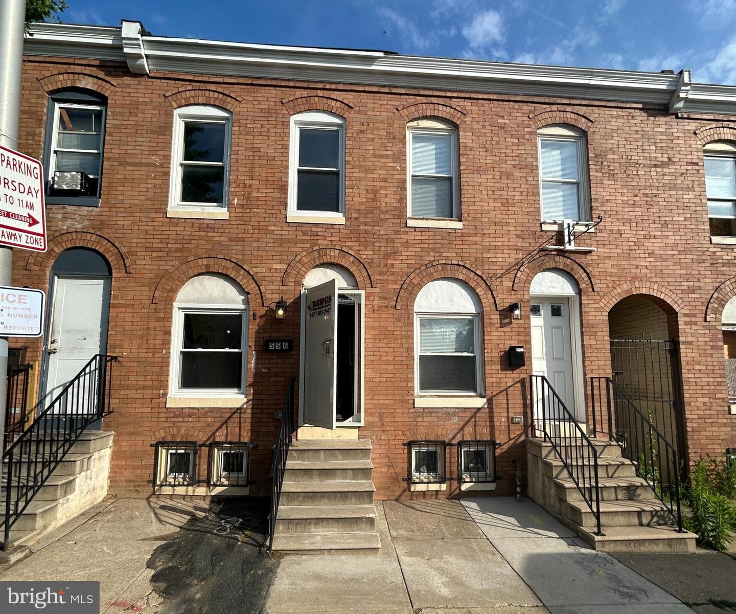 556 GOLD ST Property Photo 1