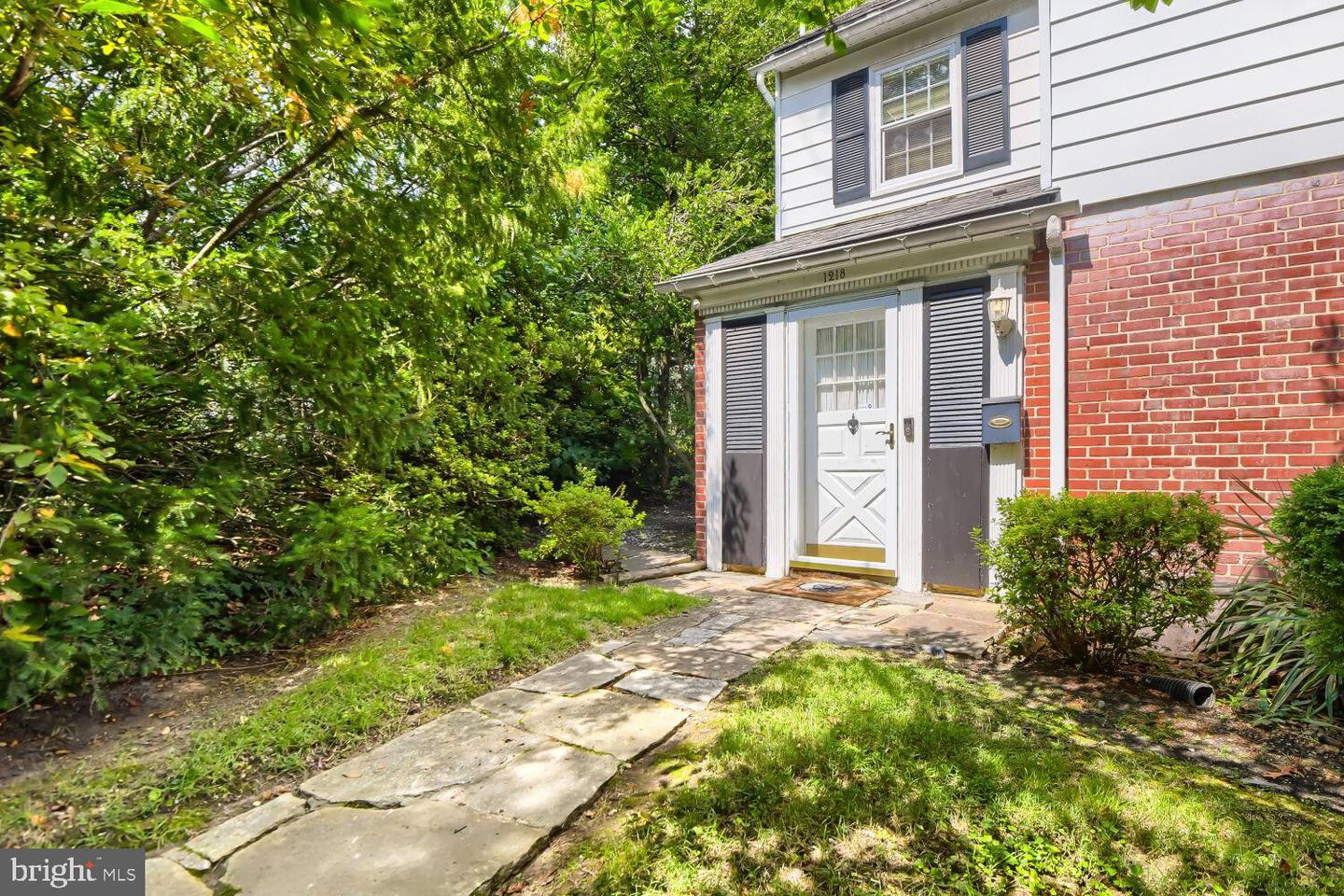 1218 Southview Rd Property Photo 22
