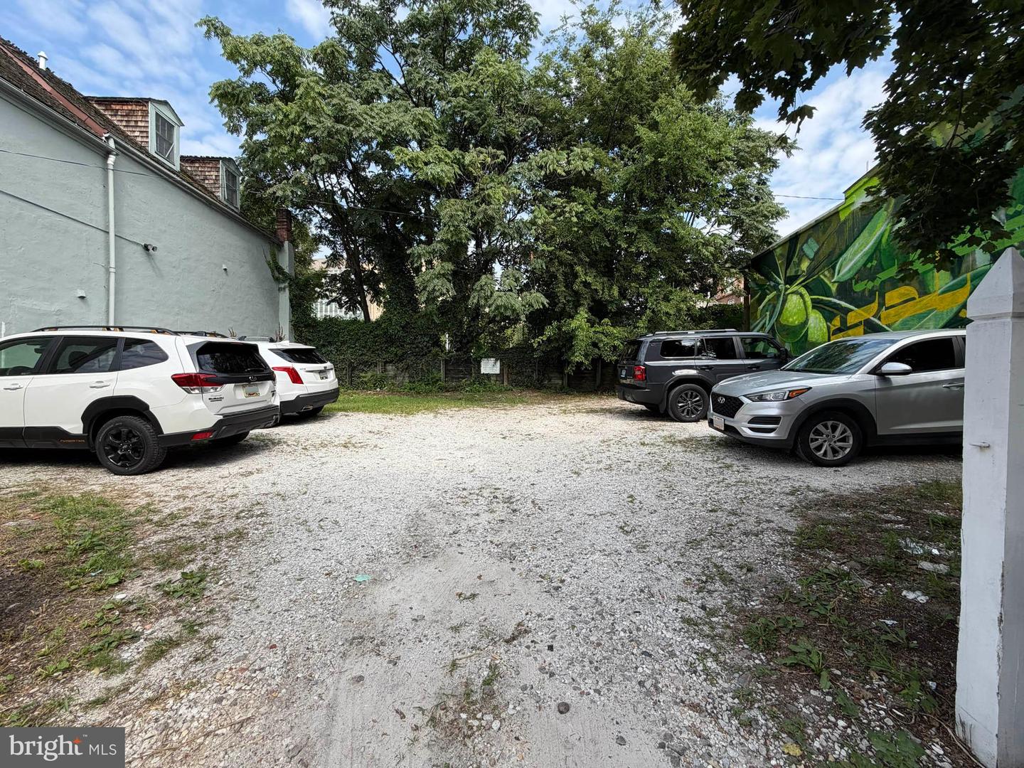 224 W Read St Property Photo 14