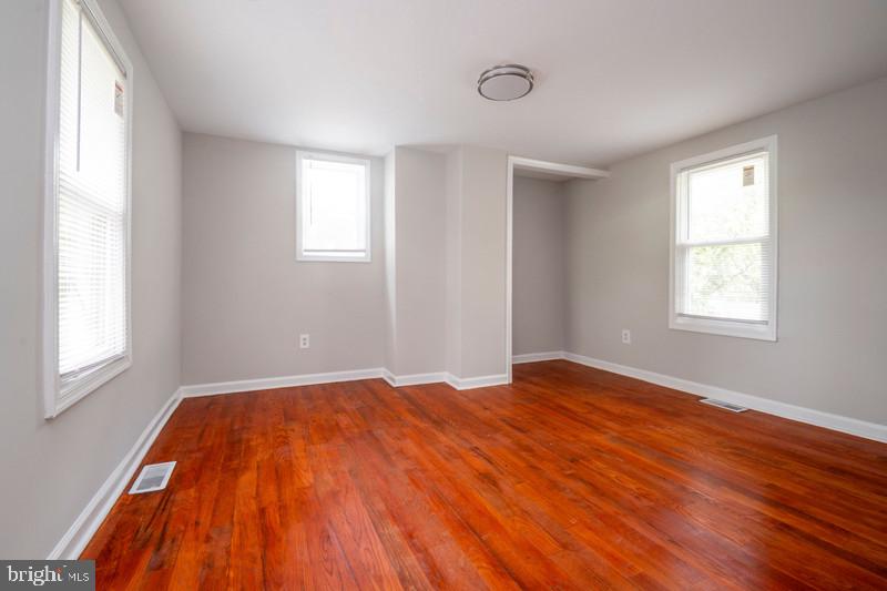 3708 7th Property Photo 13