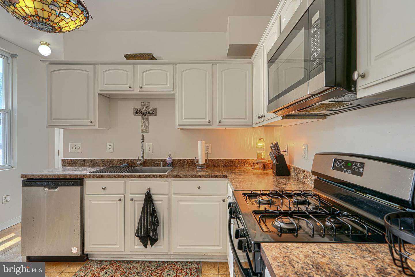 100 N Luzerne Ave Property Photo 18