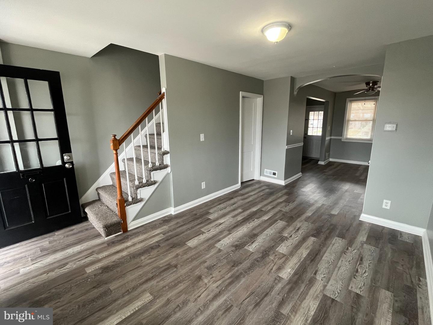 336 Kane St Property Photo 2