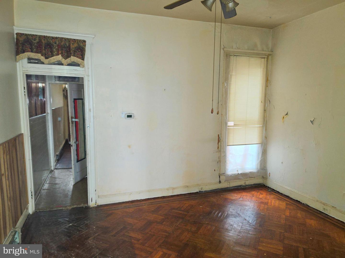 1622 Ruxton Ave Property Photo 5
