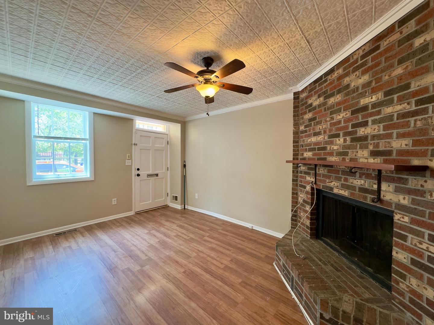 678 Melvin Dr Property Photo 2