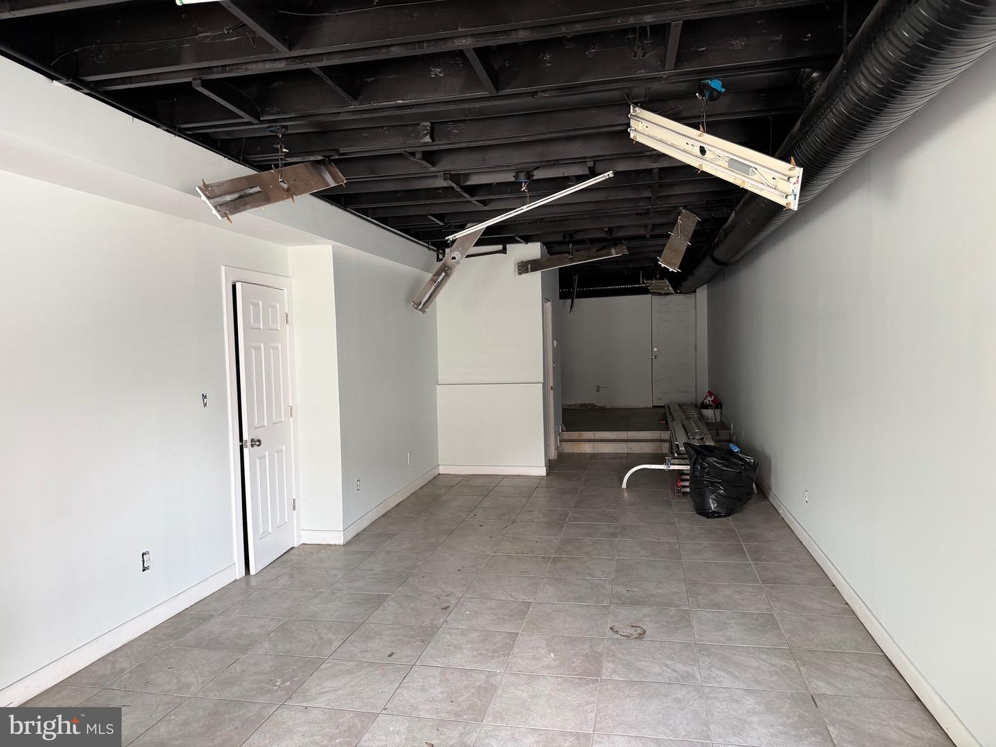 3347 Greenmount Ave Property Photo 7